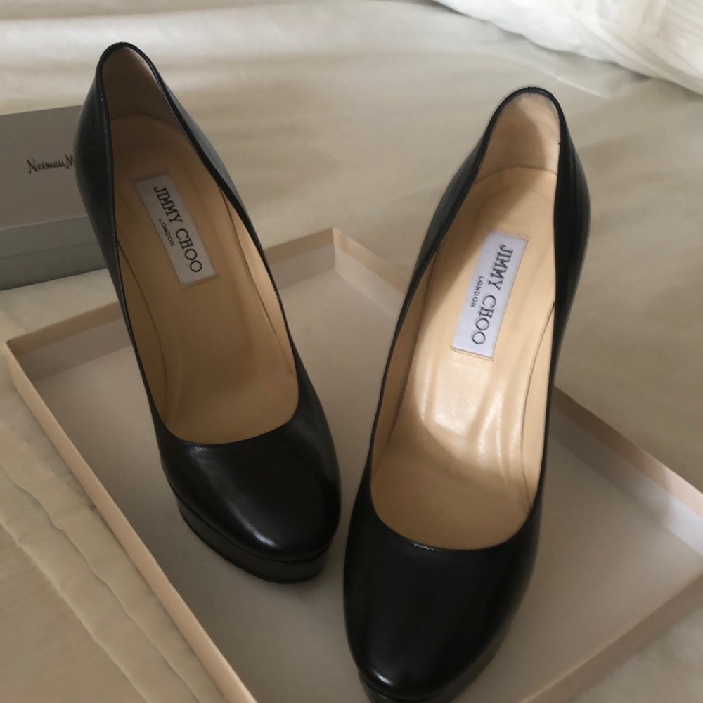 Jimmy choo black pumps